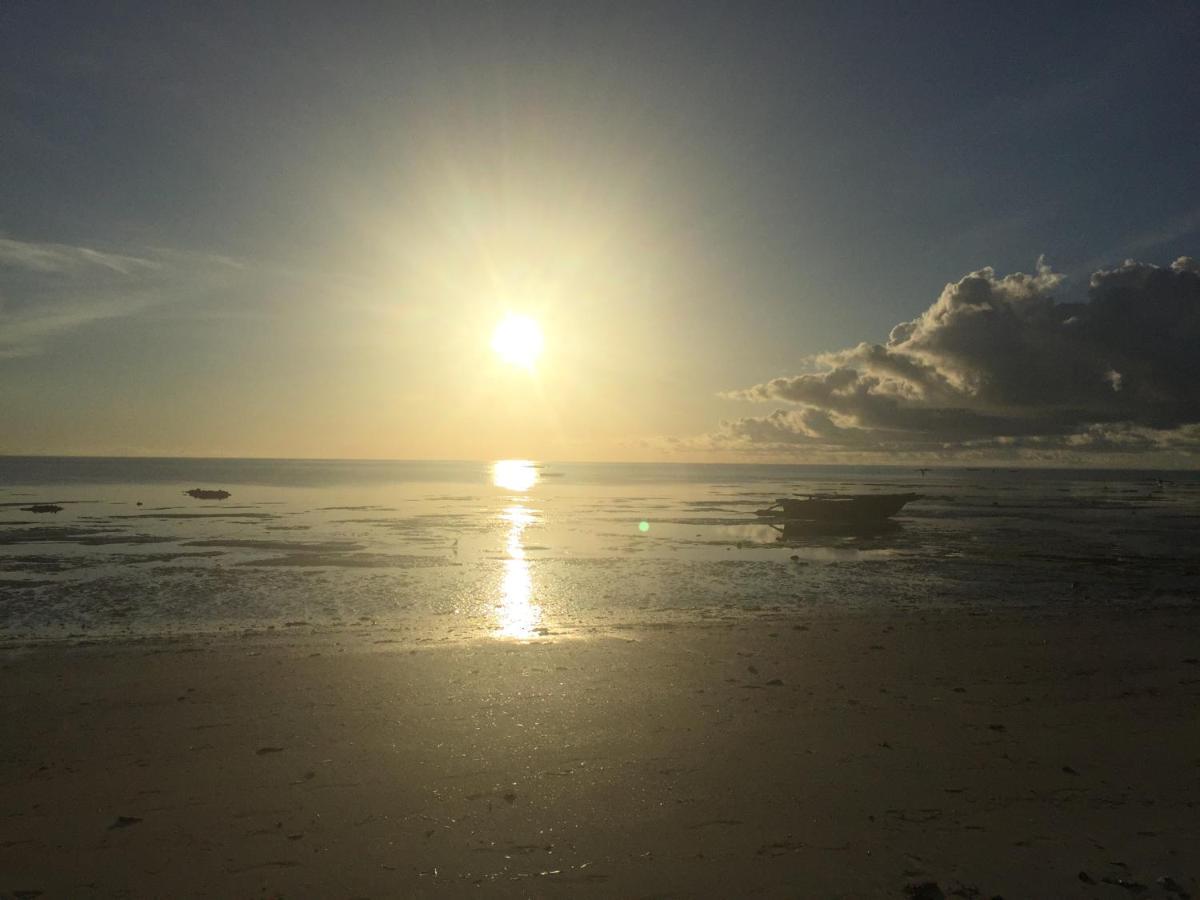 Bahari Beach Bungalows Jambiani  Ngoại thất bức ảnh