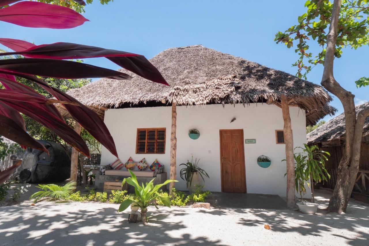Bahari Beach Bungalows Jambiani  Ngoại thất bức ảnh