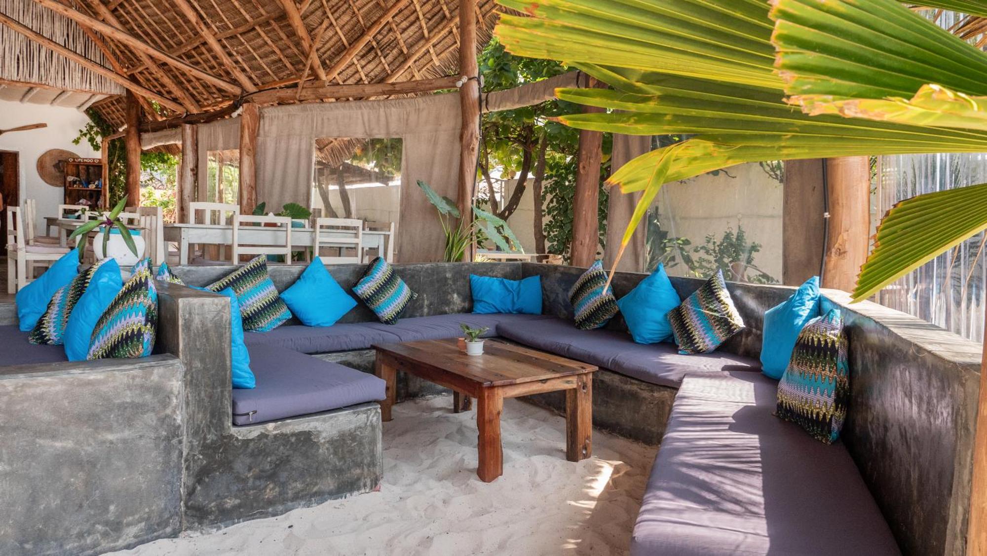 Bahari Beach Bungalows Jambiani  Ngoại thất bức ảnh